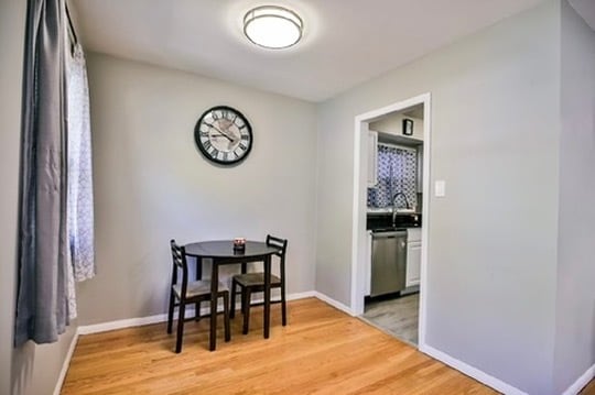 Building Photo - 8534 Morton Ave