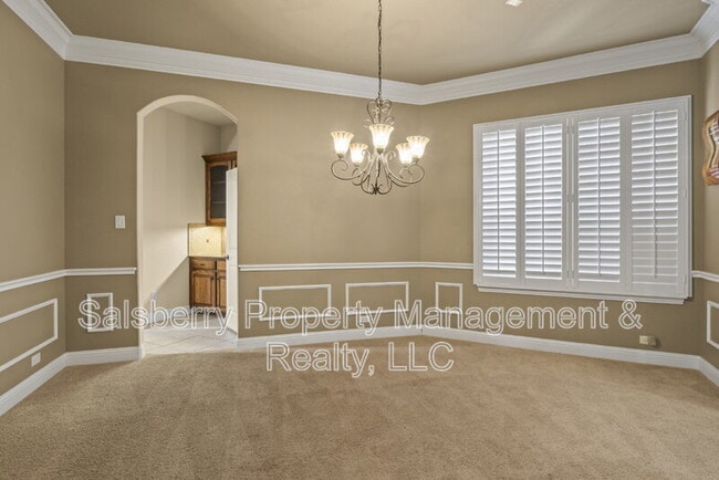 Building Photo - 9134 Penny Ln