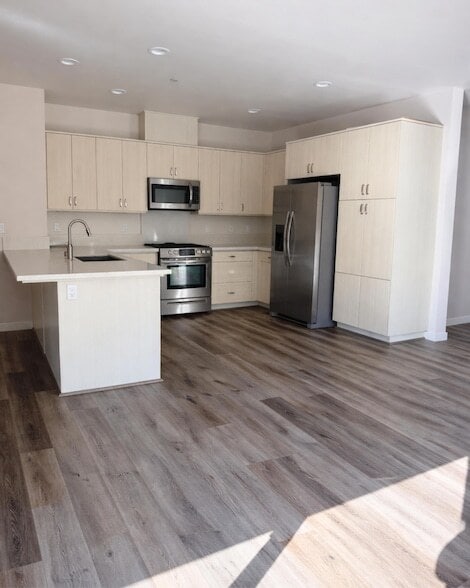 Building Photo - 50 Old Mission Dr