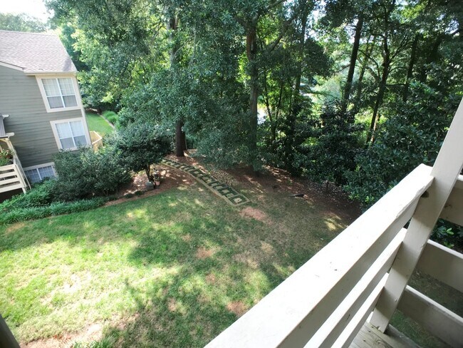 Building Photo - East Cobb - Walton HS - 3BR/2BA