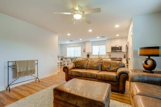 Building Photo - 8637 S Newberry Ln