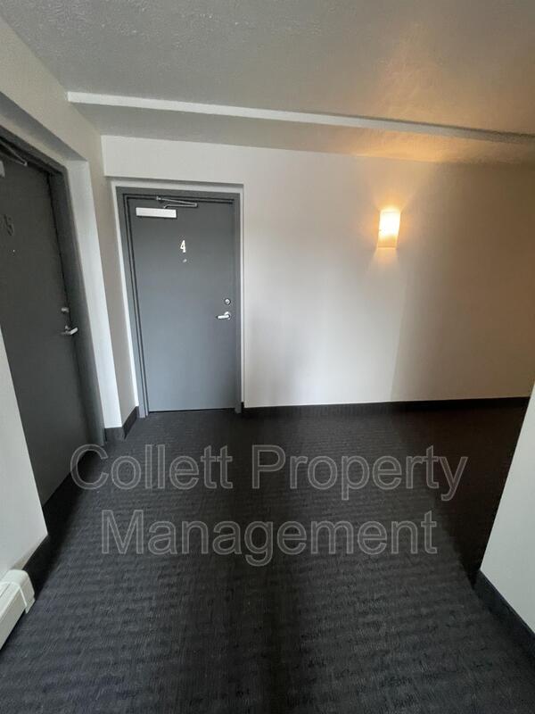 Building Photo - 15212 Maple Park Dr