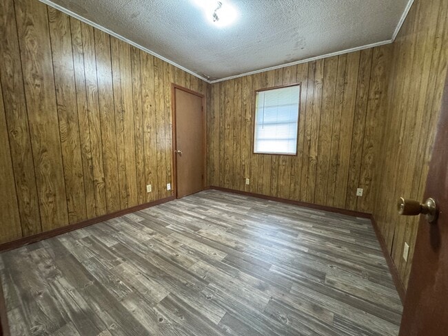 Building Photo - 1501 Julius Erving St