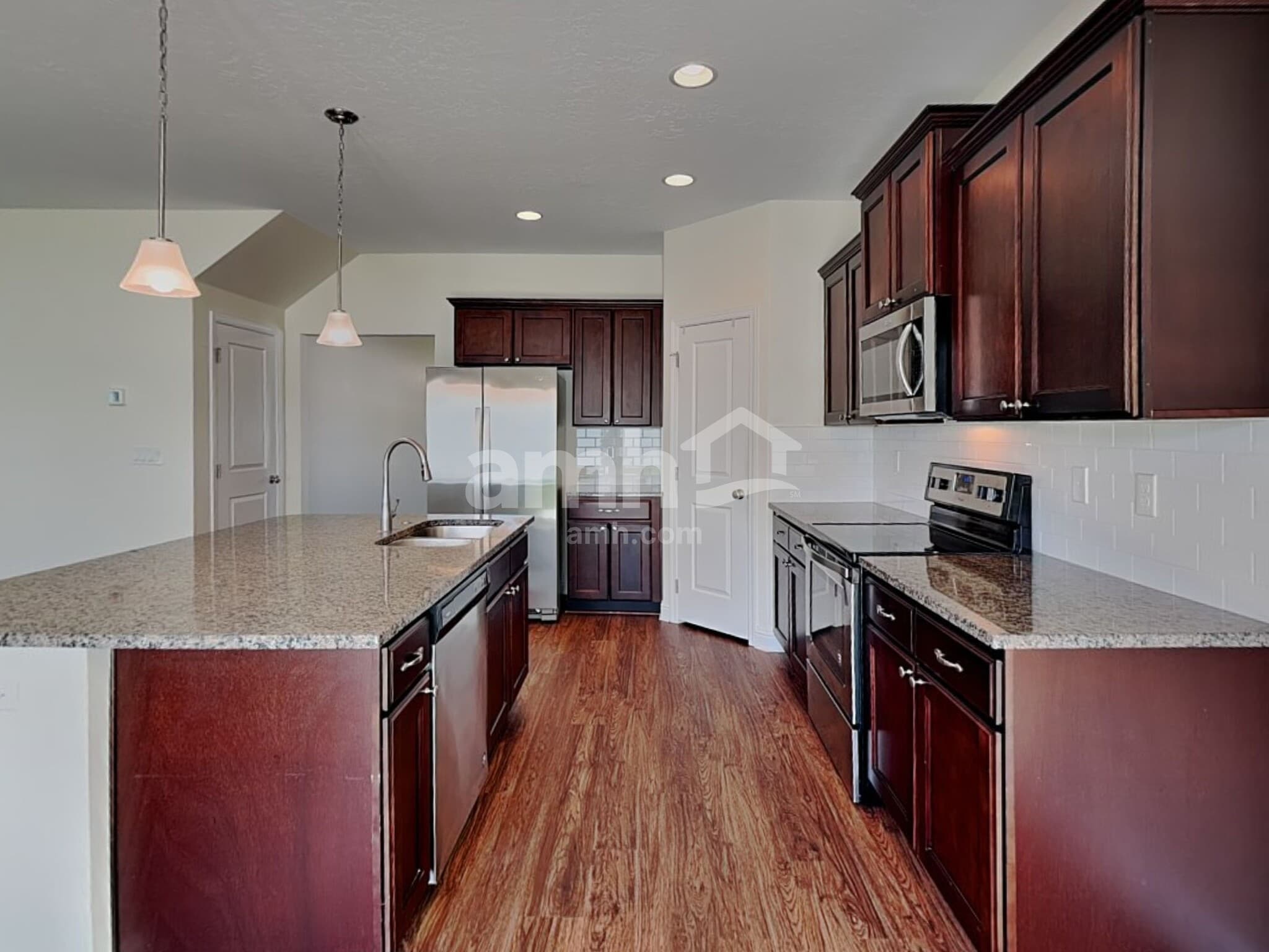 Building Photo - 59 S Lancaster Dr