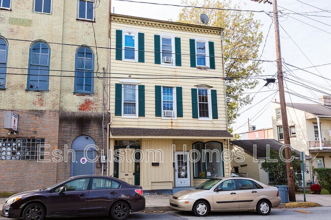 Building Photo - 30 N 2nd St