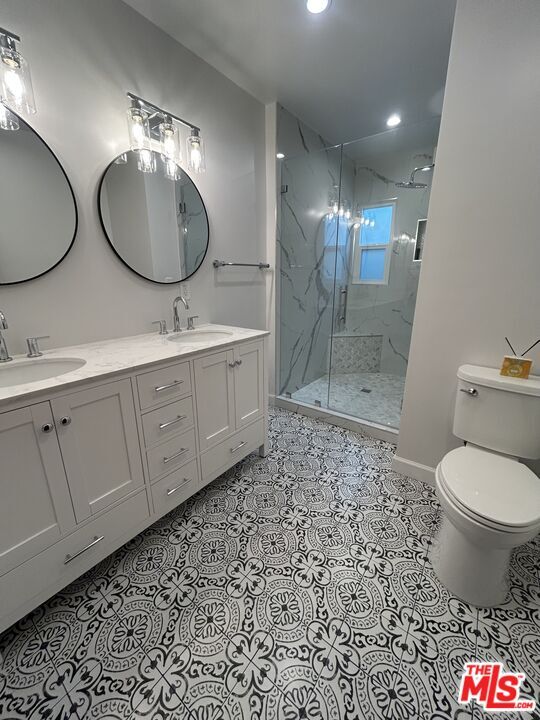 Building Photo - 8673 W Olympic Blvd