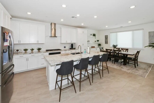 Building Photo - Exquisite 3/2.5 + Inlaw Quarters!  ELK GRO...