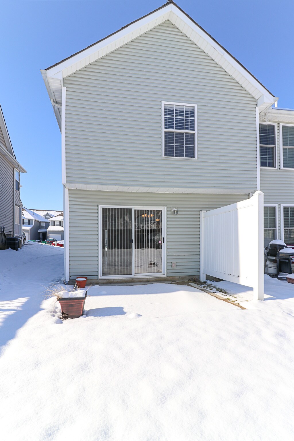 Building Photo - 2147 SW Gooseberry Ln