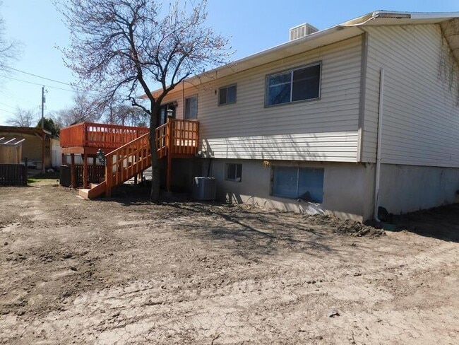 Building Photo - 3625 S 4445 W