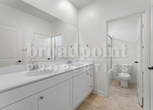 Building Photo - 27941 Silo Ln