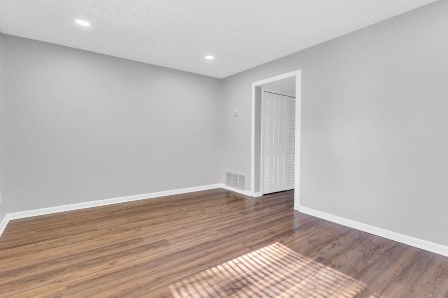 Building Photo - 46 Country Pl Ct