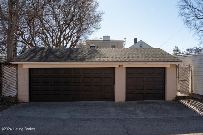 Building Photo - 1825 Eastern Pkwy