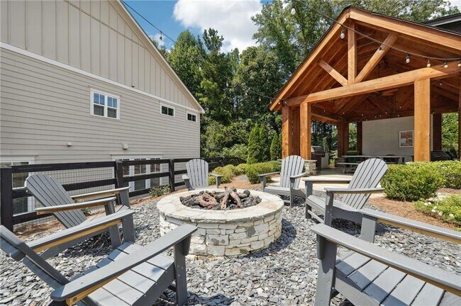 Building Photo - 171 Bellehaven Dr