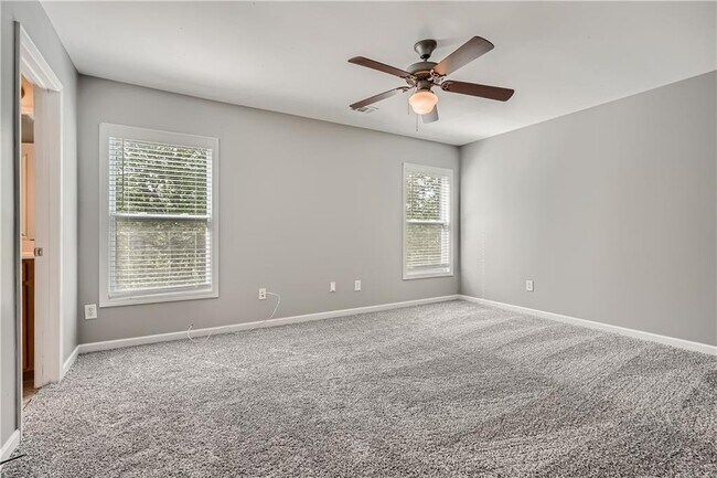 Building Photo - 5211 Lake Field Dr