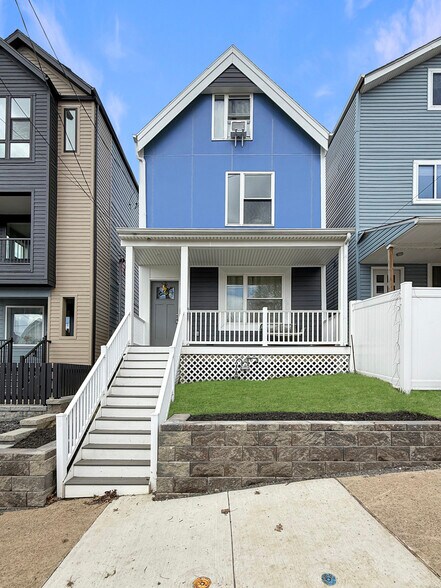 Building Photo - 239 N Aiken Ave