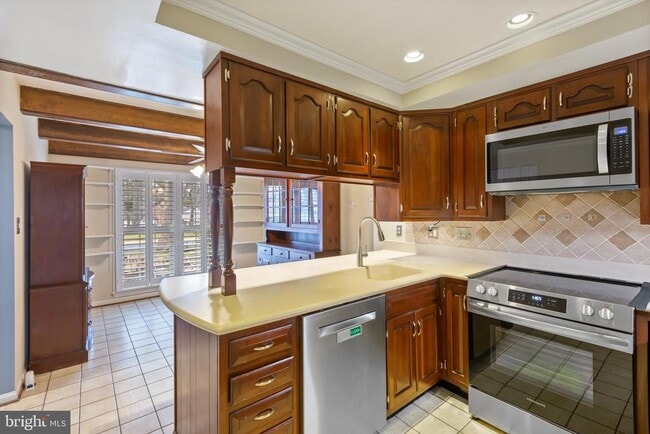Building Photo - 19327 Frenchton Pl