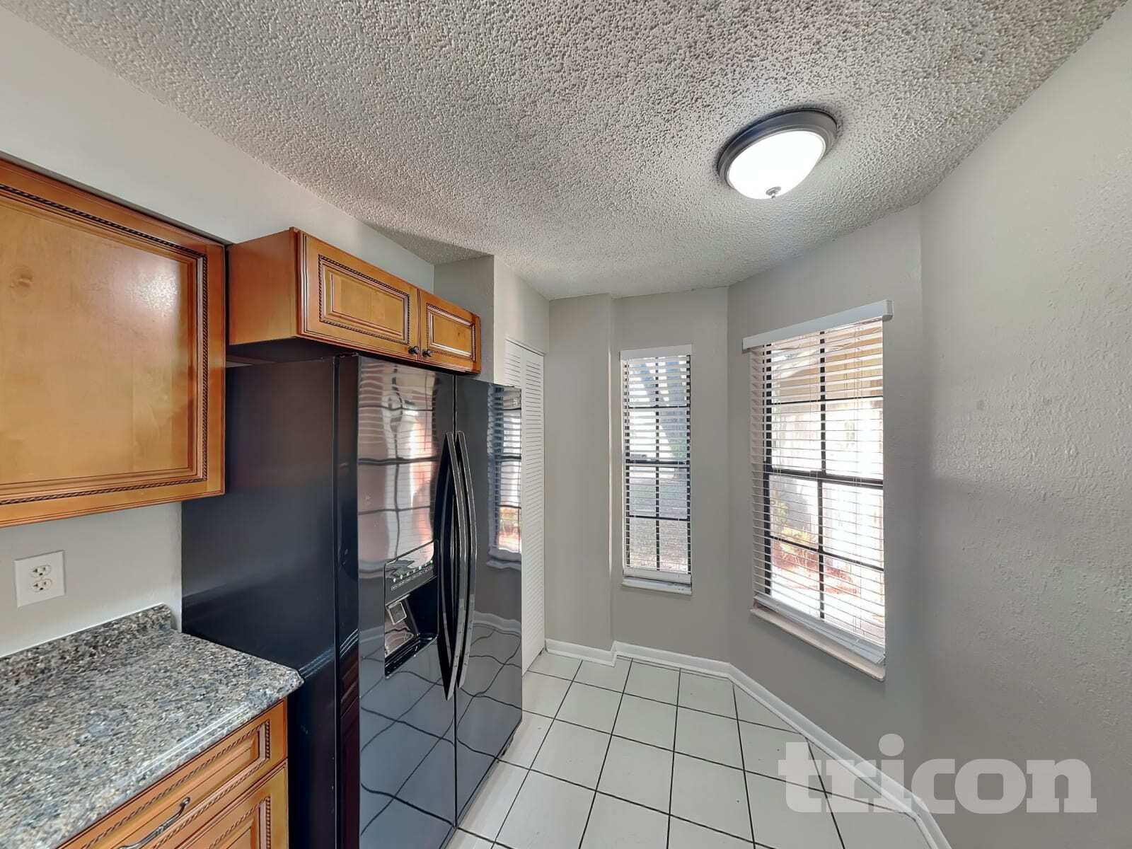 Building Photo - 835 Stonybrook Cir