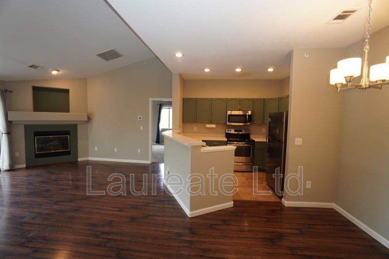 Building Photo - 7474 S Alkire St