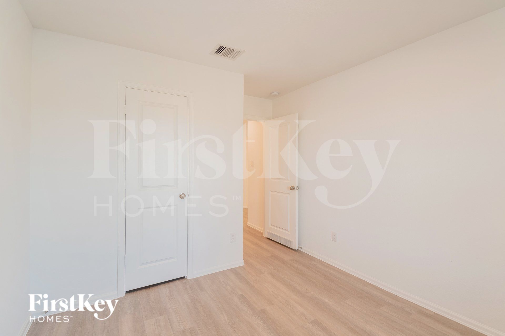 Building Photo - 453 Maple Bnd Ln