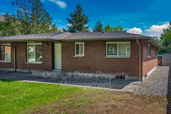 Building Photo - 712 127th St S