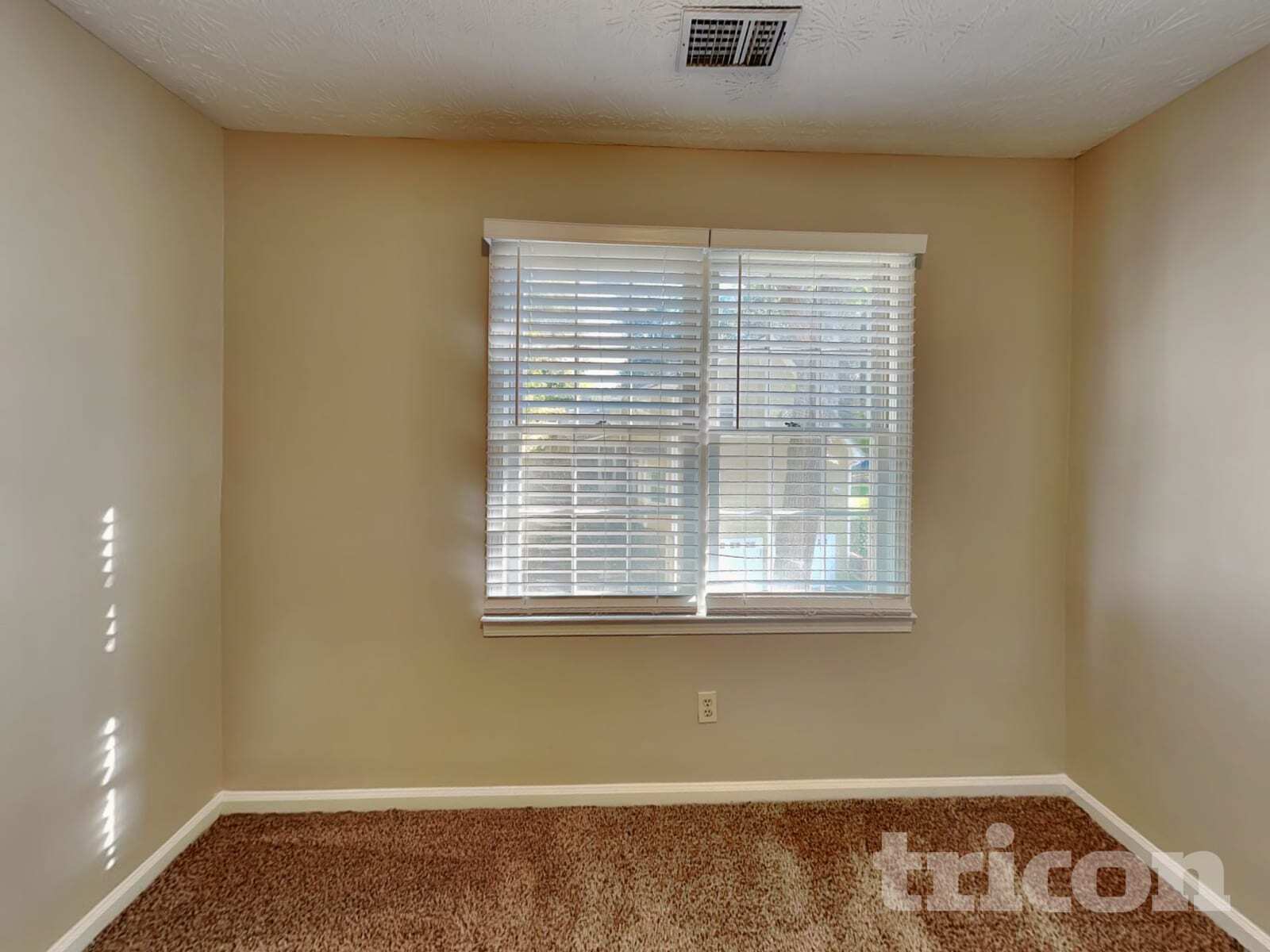 Building Photo - 1029 Peace Dr