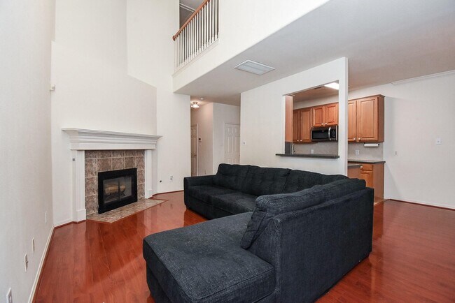 Building Photo - 13646 Garden Grove Ct