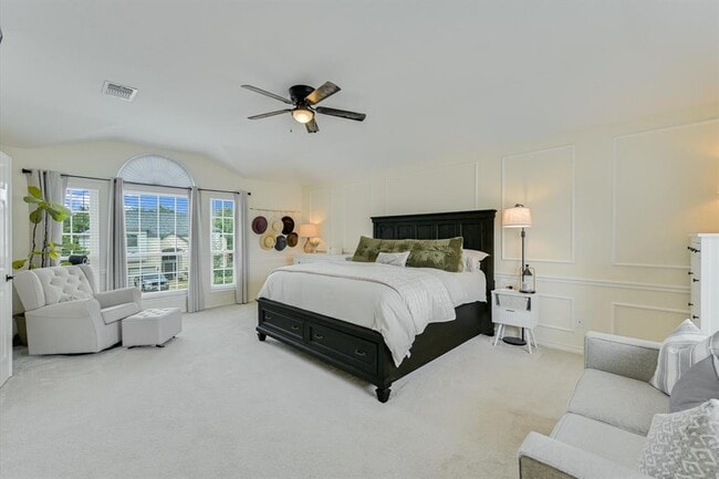 Building Photo - 803 Crocus Dr