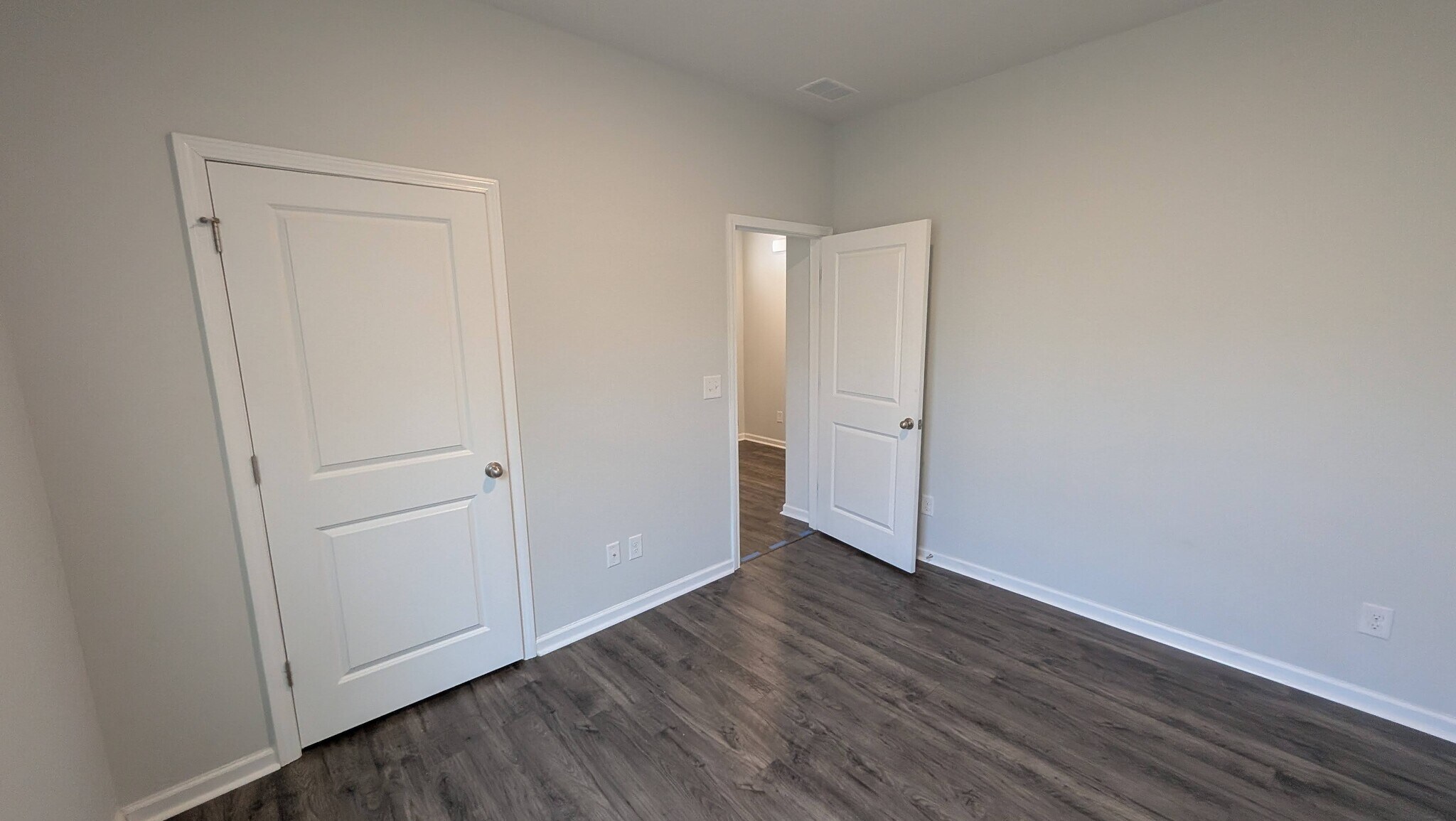 Building Photo - 280 Forestbrook Cove Cir