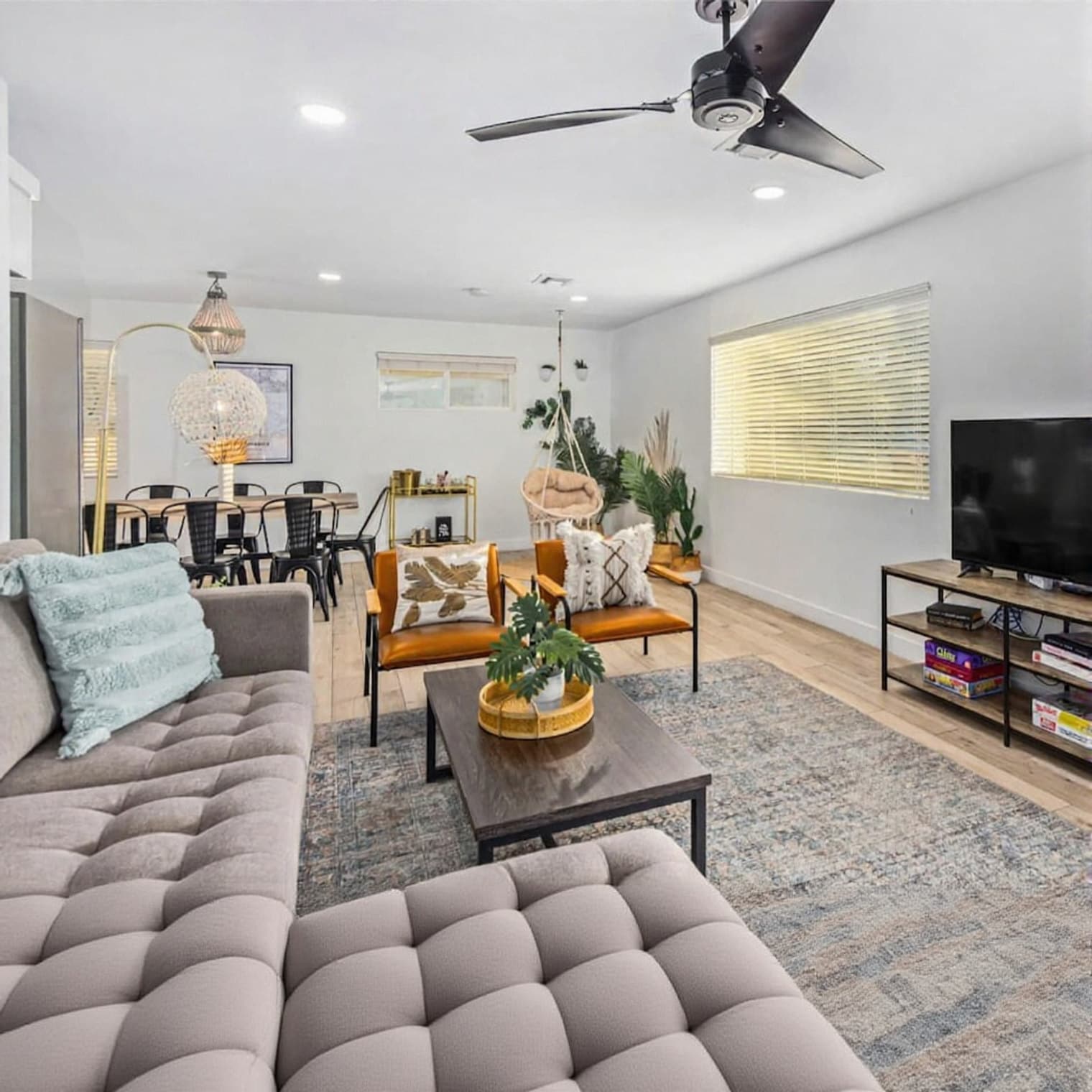 Building Photo - 7312 E Villa Way
