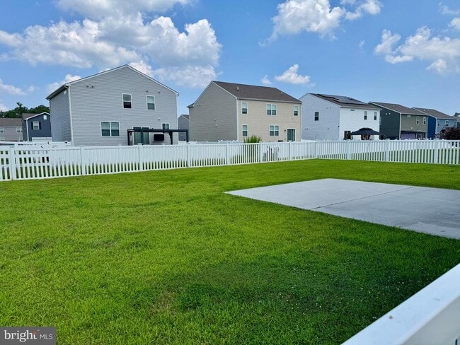 Building Photo - 122 S Marshview Terrace