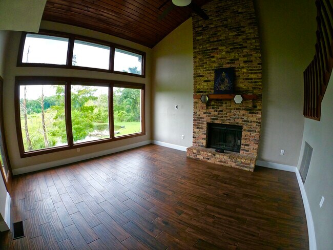 Living Room - 32 S Lake Cortez Dr