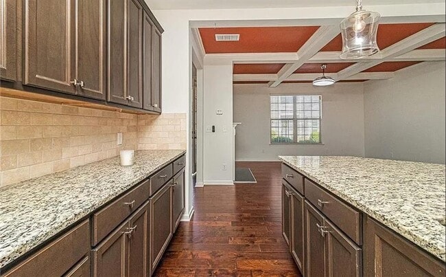 Building Photo - 7599 Bucknell Terrace