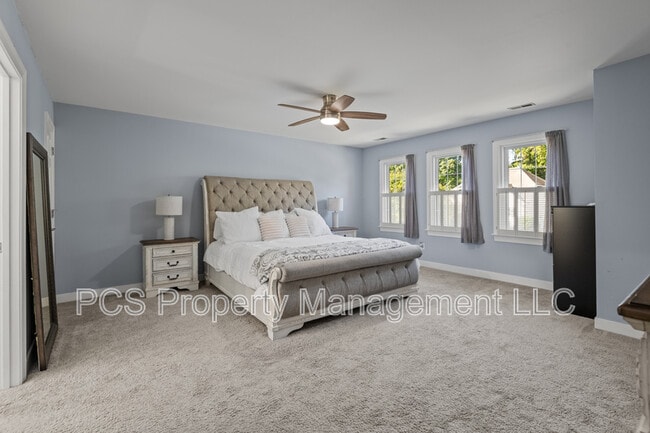 Building Photo - 12605 Jolly Pl