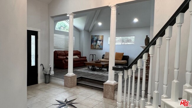 Building Photo - 29934 Triunfo Dr