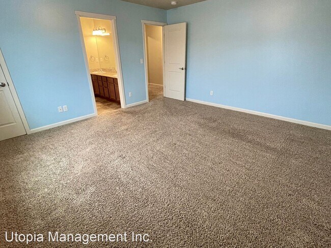 Building Photo - 3 br, 2.5 bath House - 353 Holland Ave.