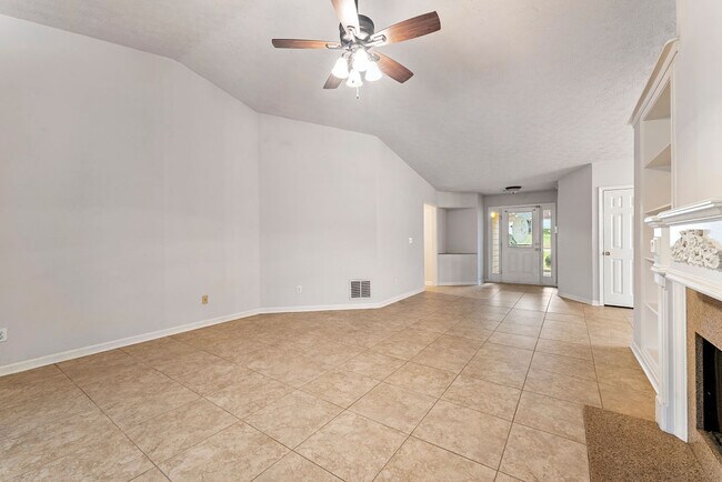Building Photo - 750 Arbour Glenn Ct NW