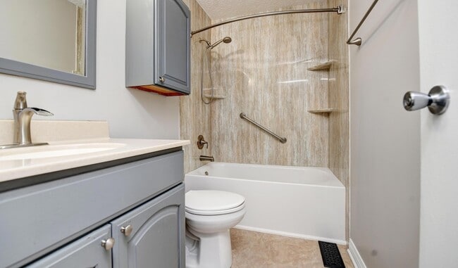 Building Photo - 922 Noddymill Ln E