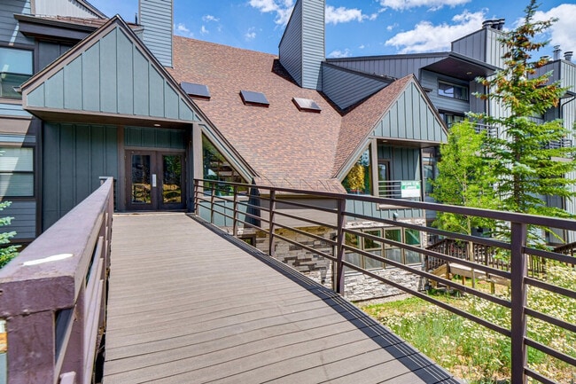 Building Photo - 89410 Ryan Gulch Rd