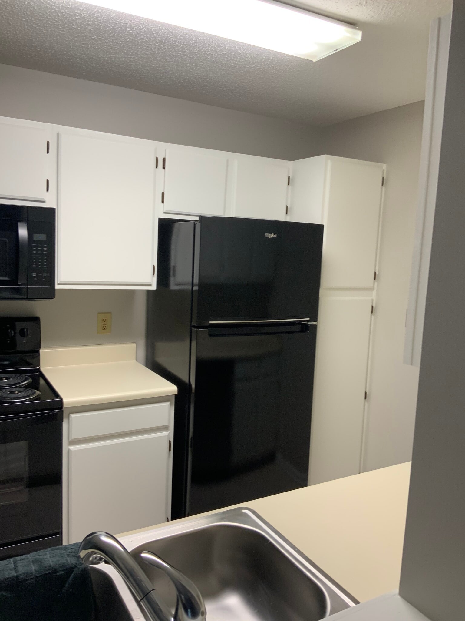 Building Photo - 711 Coventry Ln