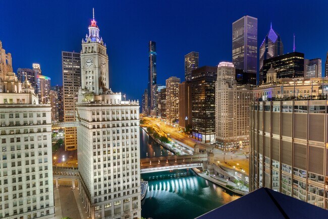 Building Photo - 403 N Wabash Ave
