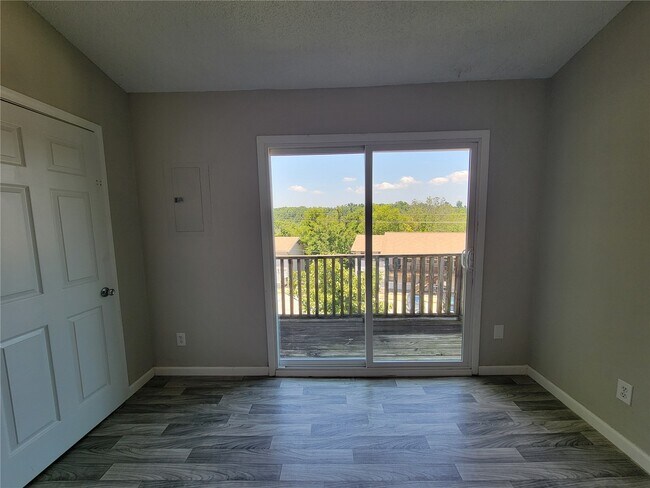 Building Photo - 1727 Bridleton Woods Dr