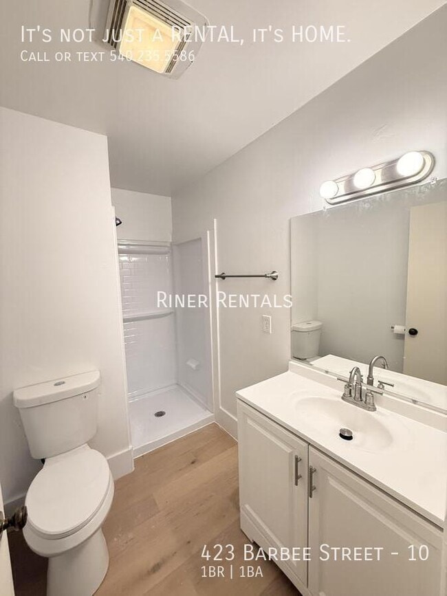 Building Photo - 423 Barbee St