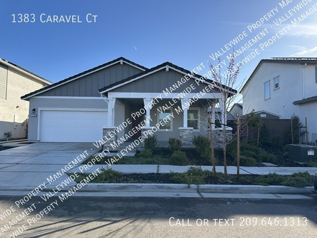 Building Photo - 1383 Caravel Ct