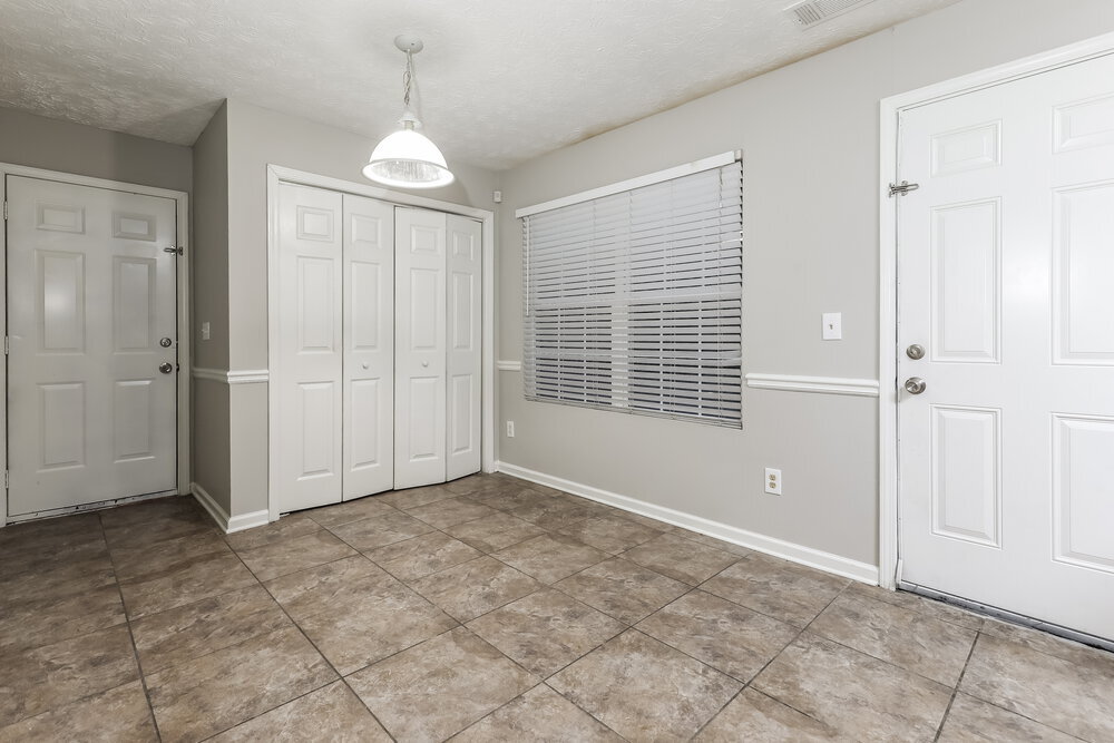 Building Photo - 6315 Topaz Trail