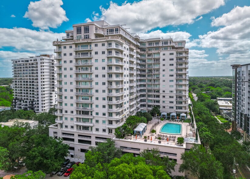 Building Photo - 100 S Eola Dr