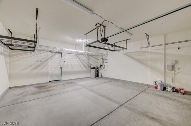 Building Photo - 276 Homeward Way