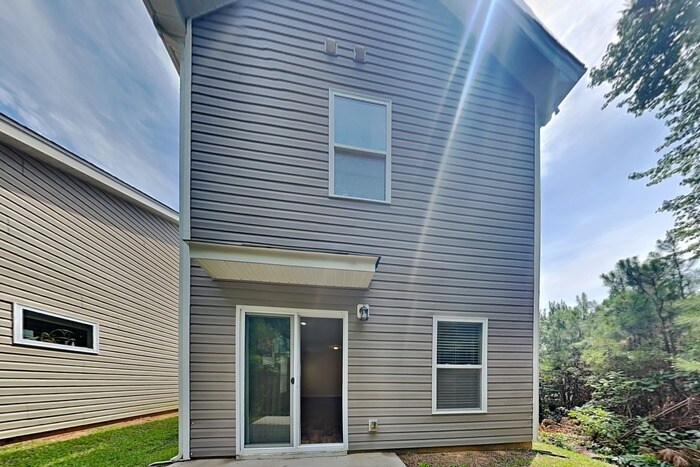 Building Photo - 232 Jimmy Love Ln