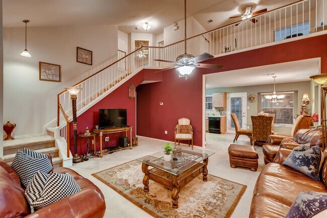 Building Photo - 504 Woodsorrel Way