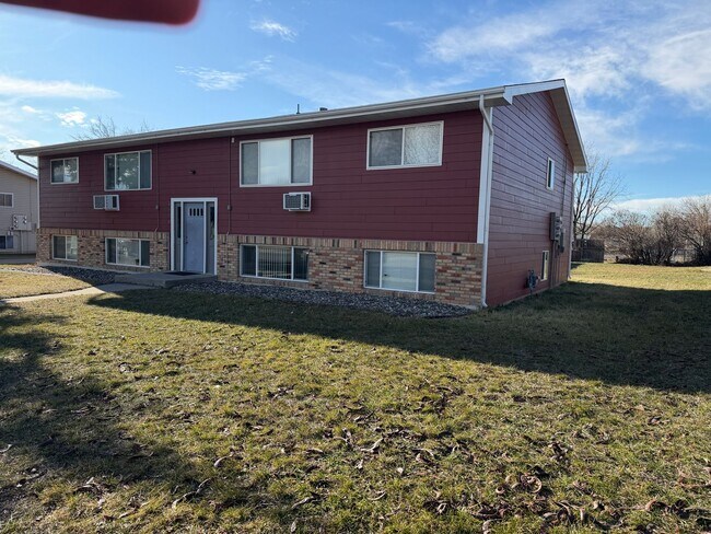 Building Photo - 1620 Kelby Dr