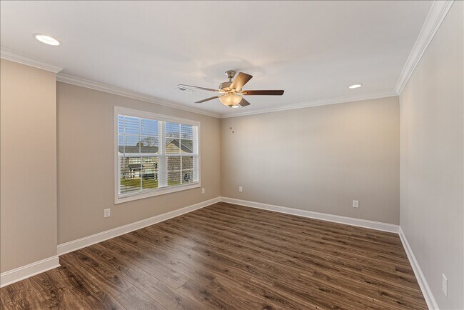 Building Photo - 320 Titan Rdg Wy